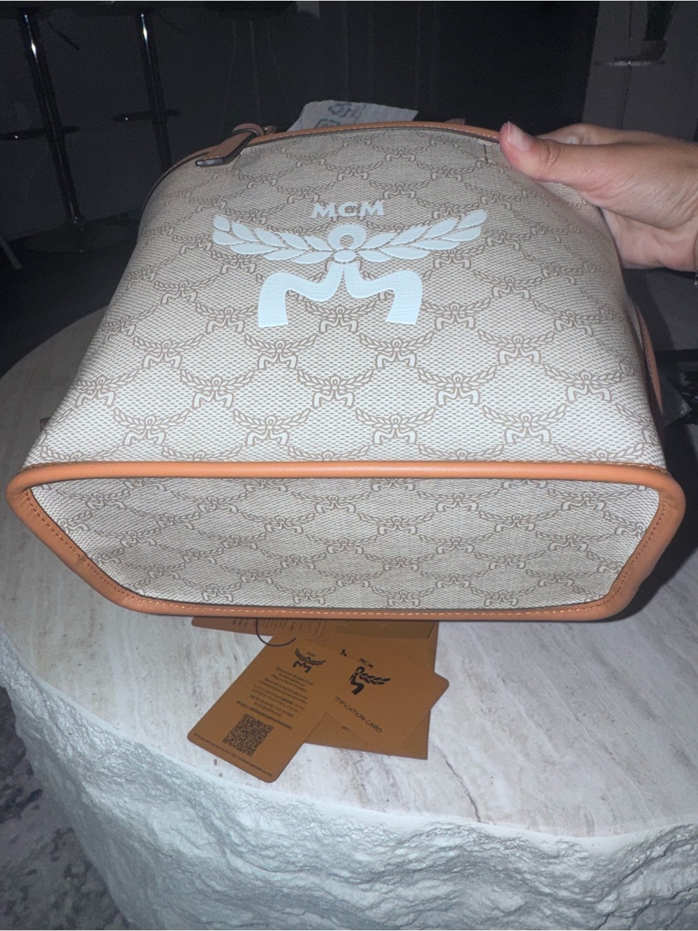 MCM Lauretos Nappa Mini Himmel Shopper Tote Oatmeal - Picture 4 of 9